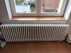 Radiateur en fonte, Bricolage & Construction, Chauffage & Radiateurs, 800 watts ou plus, Enlèvement, Utilisé, 150 cm ou plus