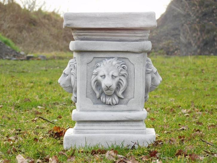 tuinsokkel , leeuw, Huis en Inrichting, Woonaccessoires | Zuilen en Pilaren, Nieuw, Ophalen of Verzenden