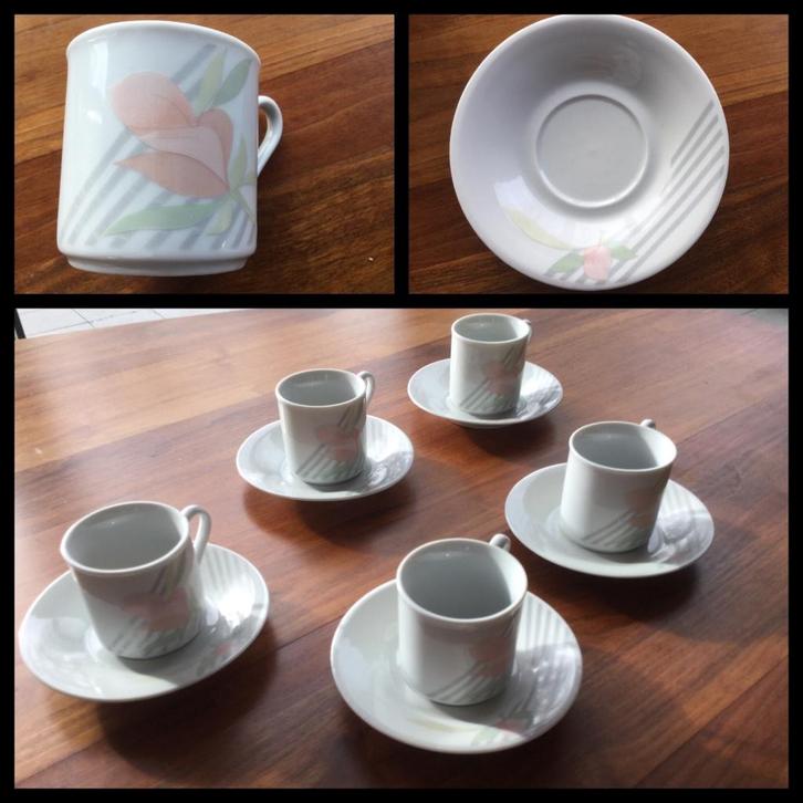 Nieuw 5 kopjes tassen met schoteltje Porcelein, Huis en Inrichting, Keuken | Servies, Nieuw, Kop(pen) en/of Schotel(s), Overige stijlen