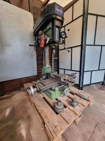 Freesmachine 380v / boorfrees / frees / boor, Enlèvement ou Envoi, Comme neuf