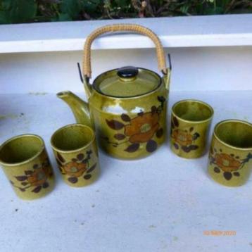 theeset made in Japan beschikbaar voor biedingen
