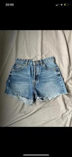 Short en jean, Vêtements | Femmes, Jeans, Pull & Bear, Bleu, Envoi, Comme neuf