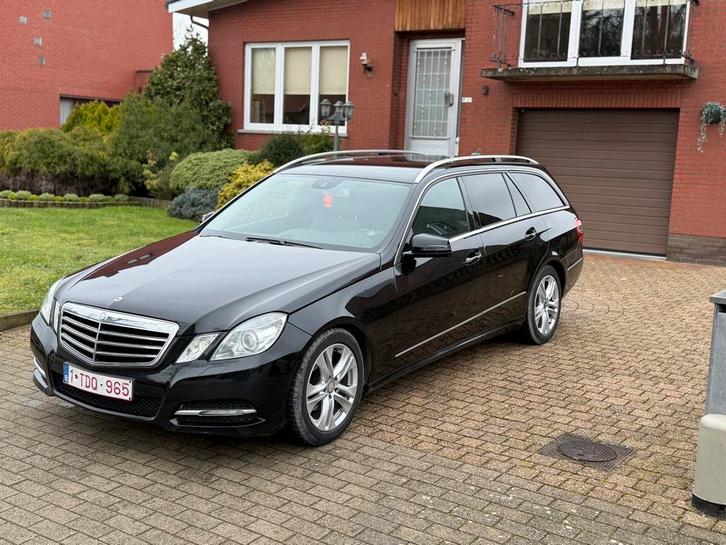 Mercedes E200 AVANGARD prijs bespreekbaar, Auto's, Mercedes-Benz, Particulier, E-Klasse, Diesel, Euro 5, Break, 5 deurs, Automaat