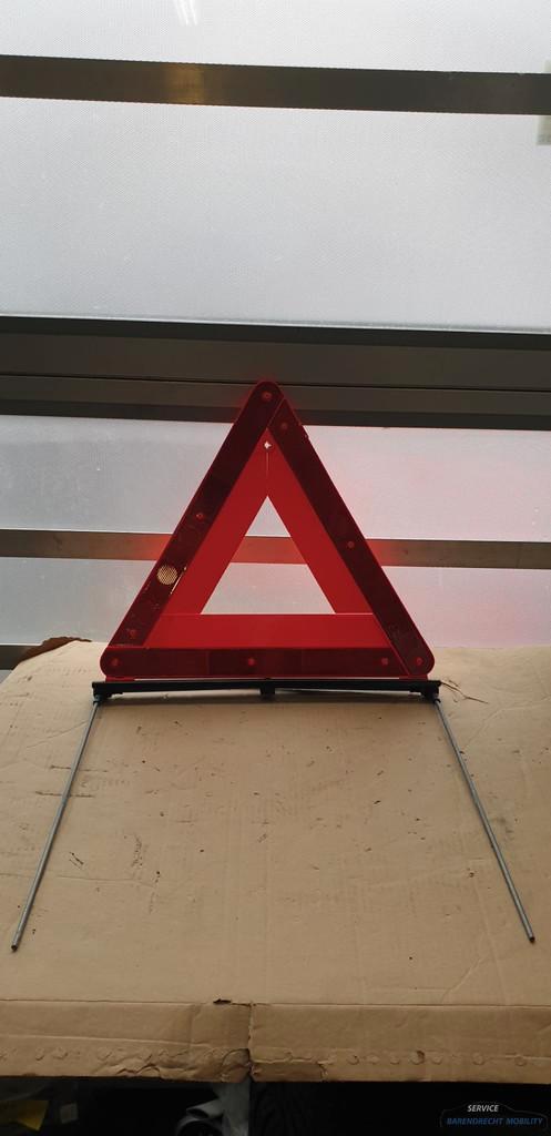 Triangle de pr signalisation Mercedes Classe E W211 21179001, Autos : Pièces & Accessoires, Habitacle & Garnissage, Mercedes-Benz