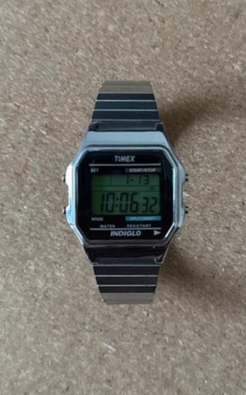 Montre-bracelet Timex indiglo, Handtassen en Accessoires, Horloges | Heren, Gebruikt, Polshorloge, Overige merken, Staal, Staal