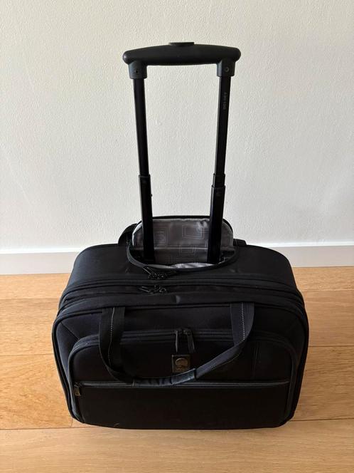 Piloten trolley van merk Delsey (handbagage), Handtassen en Accessoires, Koffers, Ophalen