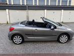 Peugeot 207cc cabriolet lage km 94.000 km boek, Testrit aan huis, Cabriolet, Leder, Bedrijf