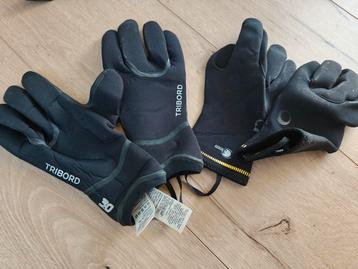 Handschoenen + muts + laarzen  beschikbaar voor biedingen