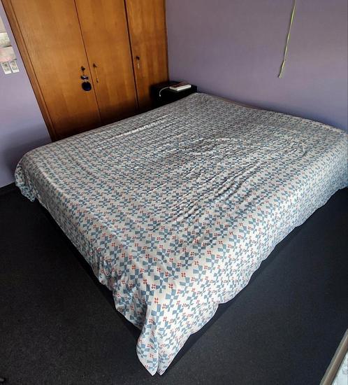 Brimnes slaapkamer met bureau, Huis en Inrichting, Slaapkamer | Bedden, Zo goed als nieuw, Tweepersoons, 160 cm, 200 cm, Zwart
