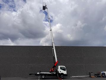 Nissan NT 400 PALFINGER PA 20 T #2 (bj 2016) beschikbaar voor biedingen