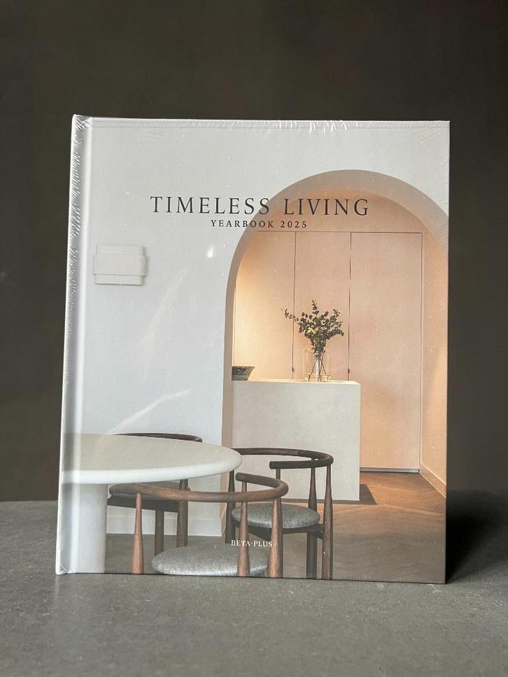 Nieuw interieurboek - Timeless Living - Yearbook 2025, Boeken, Wonen en Tuinieren, Nieuw, Interieur en Design, Ophalen of Verzenden