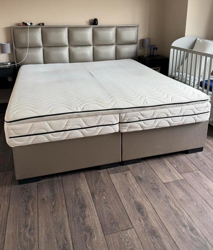 Matras 180x200 cm met topper – in goede staat, Huis en Inrichting, Slaapkamer | Boxsprings, Zo goed als nieuw, Ophalen