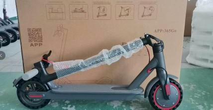 Trotinette neuve 10.5ah, Fietsen en Brommers, Steps, Nieuw, Ophalen of Verzenden