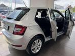 Skoda Fabia AMBITION 1.0 60CH 27.035KMS CARPLAY 1er MAIN GAR, Auto's, Skoda, Stof, Gebruikt, Zwart, Bedrijf