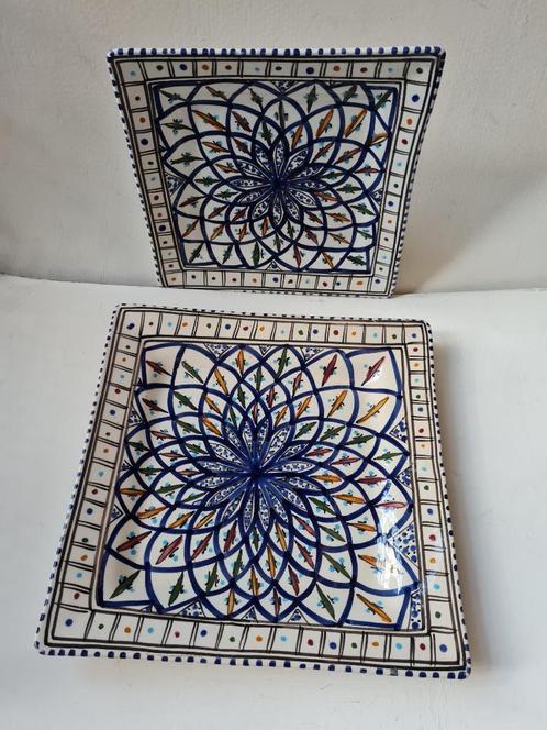 21-delig 'Exotic spirograaf Party' artisanaal aardewerk, Huis en Inrichting, Keuken | Servies, Zo goed als nieuw, Bord(en), Overige stijlen