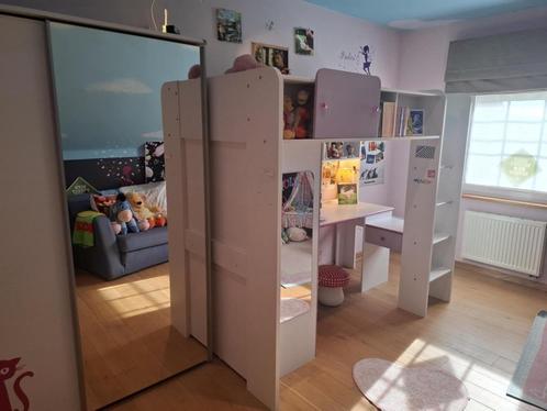 Hoogslaper met bureau en kast + vrijstaande spiegelkast, Huis en Inrichting, Slaapkamer | Complete slaapkamers, Zo goed als nieuw