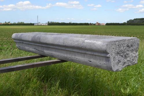 antieke gekapte arduinen trog met neus van 2m06 lang, Tuin en Terras, Bloembakken en Plantenbakken, Steen, Tuin, Ophalen