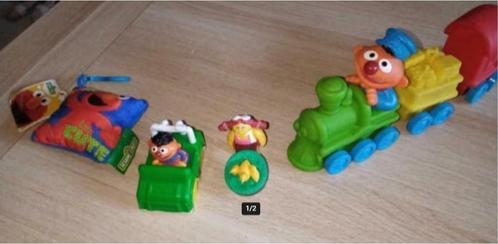 Sesamstraat : treintje, auto, popje, knuffel, enz. 1-3€/stuk, Verzamelen, Speelgoed, Gebruikt, Ophalen of Verzenden