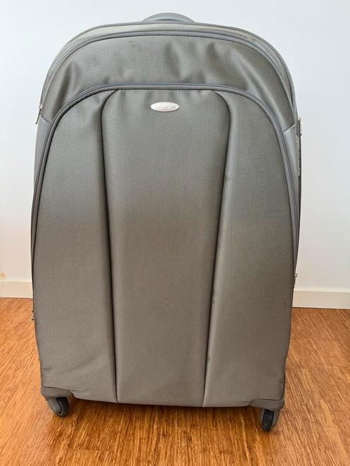 Samsonite spinner, Handtassen en Accessoires, Koffers, Zo goed als nieuw, Wieltjes, Ophalen
