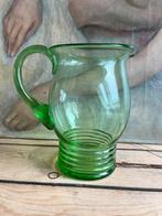 Antieke groene glazen kan karaf, jaren 1930-40, Ophalen of Verzenden