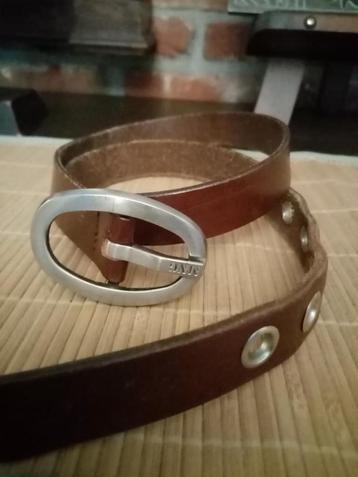 MNG bruin lederen riem ceintuur lengte 80cm breedte 2,4cm beschikbaar voor biedingen