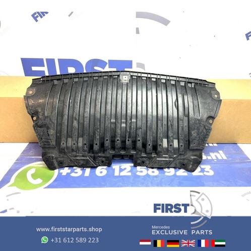 W212 motor onderplaat Mercedes E Klasse 2009-2016 W204 W212, Auto-onderdelen, Carrosserie, Mercedes-Benz, Gebruikt, Ophalen of Verzenden