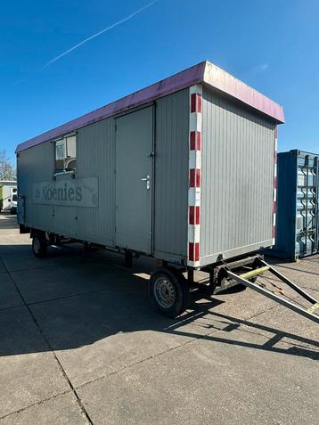 Grote 6m snelverkeer pipowagen bouwkeet beschikbaar voor biedingen