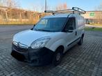 OPEL COMBO DIESEL EURO 6b, Auto's, Euro 6, Particulier, Dealer onderhouden, Centrale vergrendeling