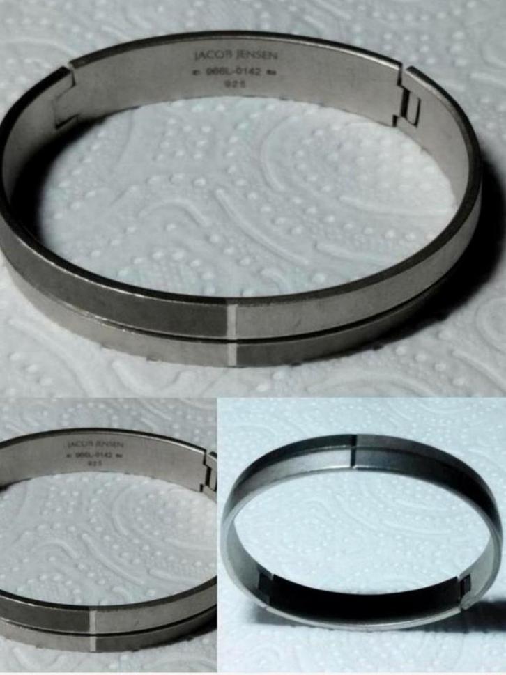 Ma ⌚MOVADO Mon Bracelet JACOB JENSEN 40 Charms SWAROVSKI, Bijoux, Sacs & Beauté, Accessoires Autre, Comme neuf, Enlèvement