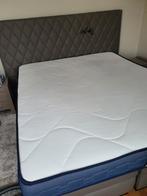 Boxspring 160 x 200 + hoofdbord met matras, Huis en Inrichting, Ophalen, Zo goed als nieuw, Matras