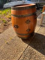 Tonneau en bois de chêne pour bar de salon au autre, Ophalen, Zo goed als nieuw, Hout