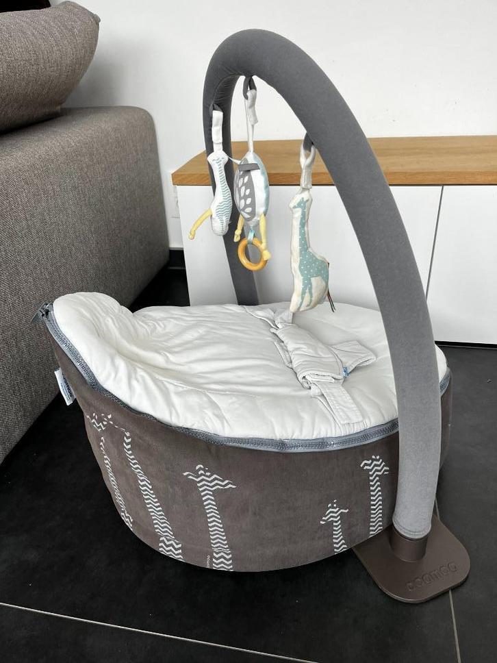 Pouf Doomoo + balancelle + arche de jeux, Kinderen en Baby's, Wipstoeltjes, Zo goed als nieuw, Overige merken, Ophalen