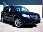 Volkswagen Tiguan 4 Motion panoramisch dak GPS Sport zetels, Bluetooth, Euro 5, 110 kW, Zwart