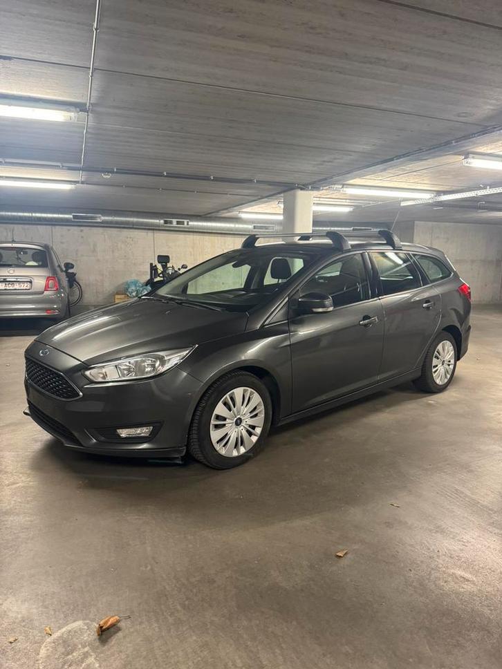 FORD FOCUS/BENZINE/1.0ECOBOOST/180.000KM, Auto's, Ford, Particulier, Focus, ABS, Adaptieve lichten, Airbags, Airconditioning, Android Auto