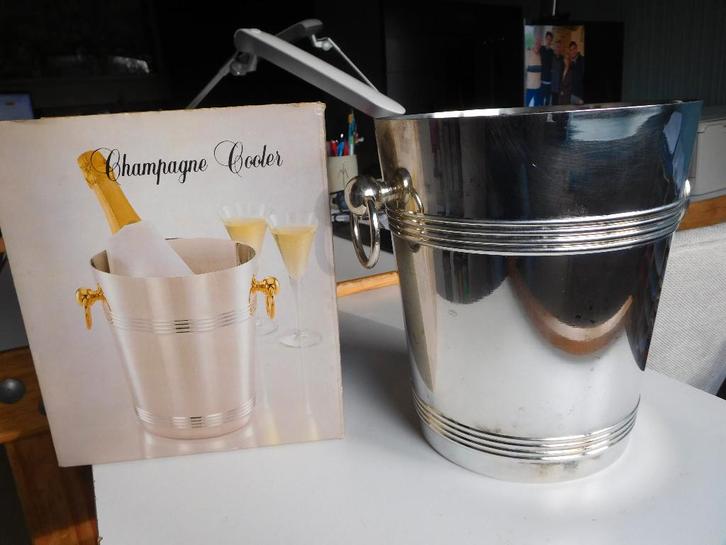 Seau à Champagne plaqué argent poignés plaquées or, Collections, Vins, Utilisé, Champagne, Enlèvement