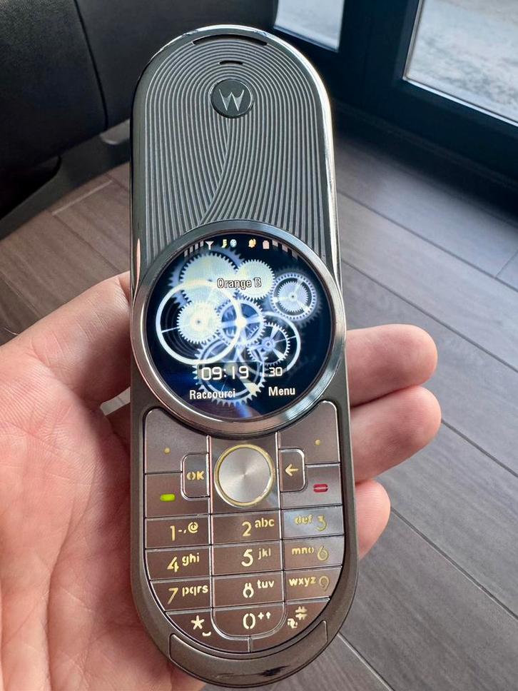 Motorola Aura complete set verzamelaar, Telecommunicatie, Mobiele telefoons | Motorola, Zo goed als nieuw, Zonder simlock, Overige modellen