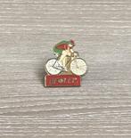 PIN - UFOLEP - WIELRENNEN - CYCLISME, Verzamelen, Verzenden, Gebruikt, Sport, Speldje of Pin