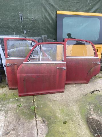 Mercedes W121 Bolhoed Portieren voor restauratie beschikbaar voor biedingen