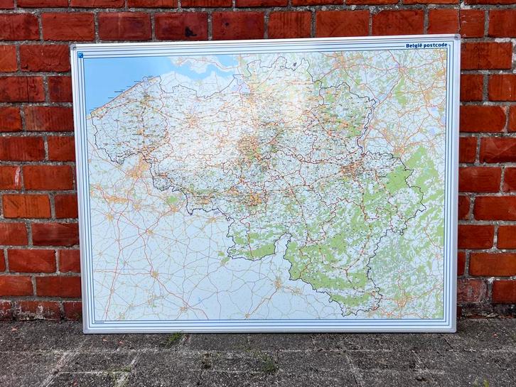 Magnetische kaart van België (postcodes) – 100 x 130 cm, Boeken, Atlassen en Landkaarten, Zo goed als nieuw, België, Ophalen