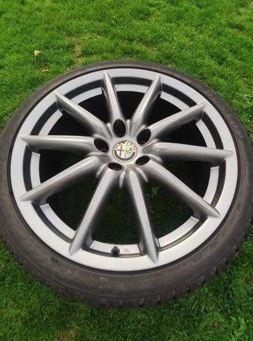 4x Alfa Romeo 19" TI velgen beschikbaar voor biedingen