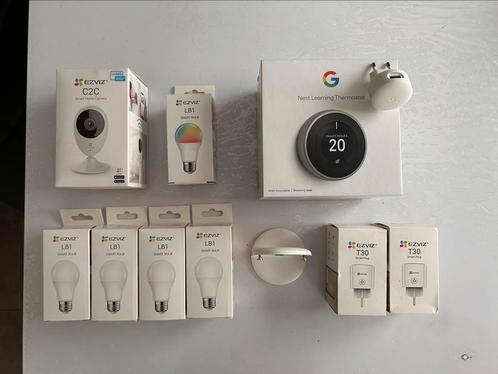 Google Nest thermostat + Ezviz, Télécoms, Objets connectés accessoires, Comme neuf, Autres accessoires