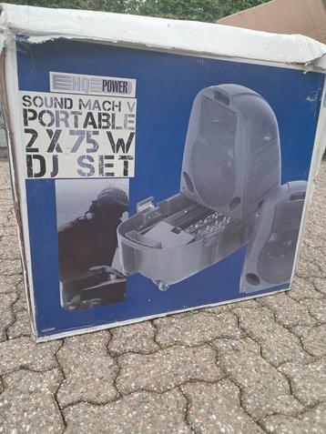 DJ set /boxen beschikbaar voor biedingen