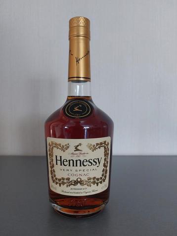 Cognac Hennessey V.S  beschikbaar voor biedingen