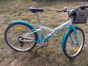 Badfiets 24 p btwin beschikbaar voor biedingen