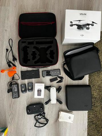 DJI Spark - fly more met veel extra’s beschikbaar voor biedingen