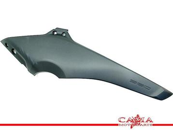 CADRE DE COUVERTURE CADRE DROIT Yamaha (BBW-21741-00), Utilisé