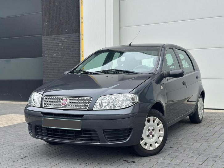 Fiat punto -2009 -19.000km -gekeurd, Auto's, Fiat, Bedrijf, Punto, Benzine, Ophalen