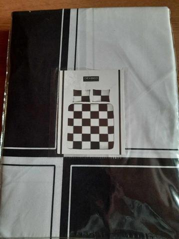 Dekbedovertrek zwart/wit geruit 200x200/220 nieuw beschikbaar voor biedingen