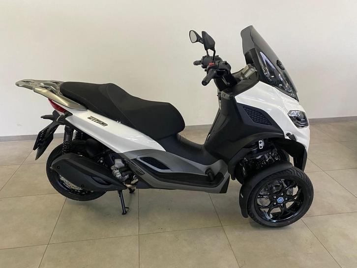Piaggio MP3 310 hpe, Fietsen en Brommers, Scooters | Piaggio, Nieuw, Overige modellen, Benzine, Ophalen