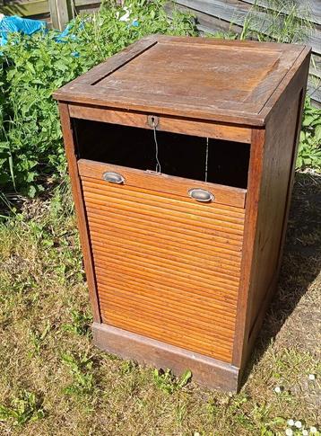 Meuble à volet, Enlèvement
